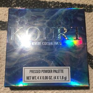 NIB Kourt x Kylie The Blue Palette